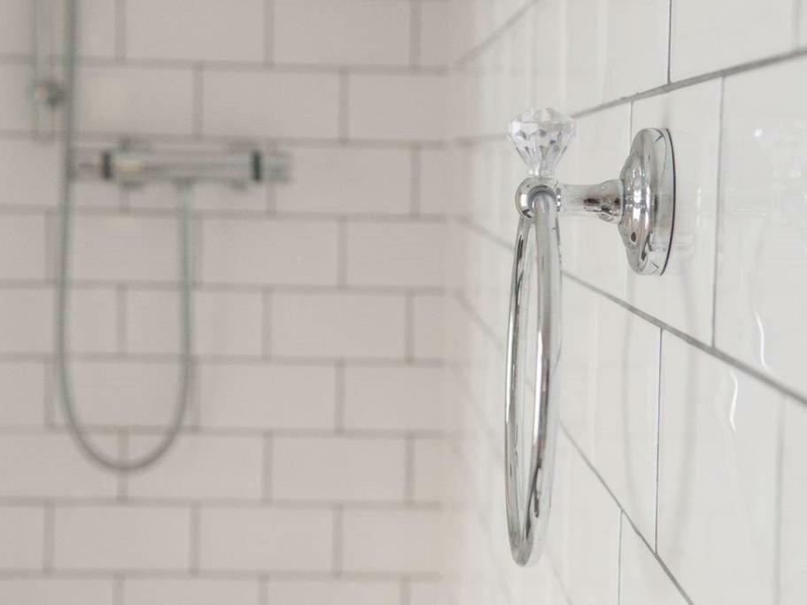 Noble House Exeter Βίλα Δωμάτιο φωτογραφία